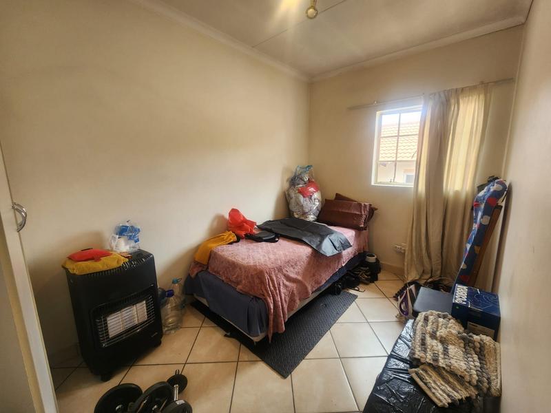 2 Bedroom Property for Sale in Buccleuch Gauteng
