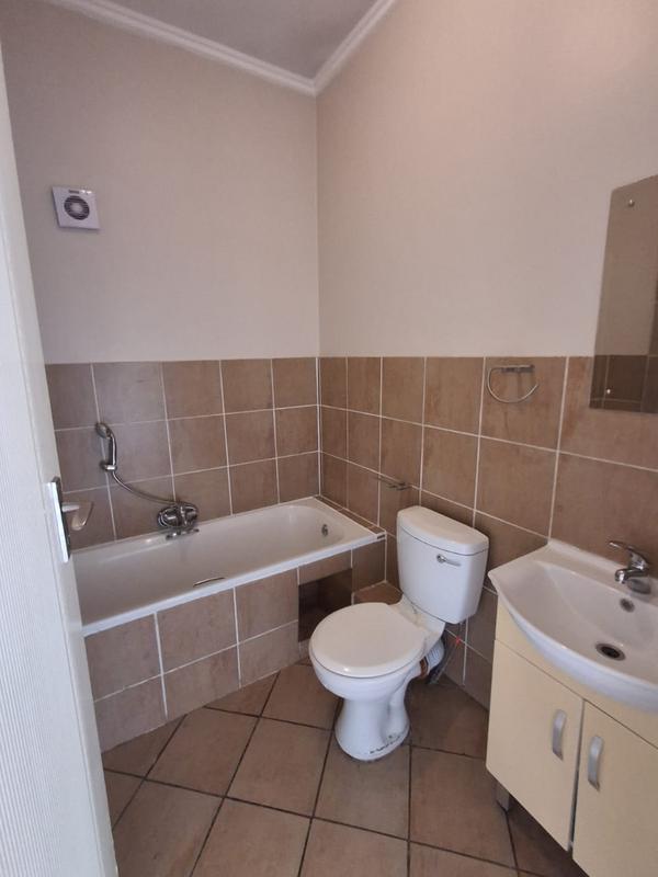 2 Bedroom Property for Sale in Riverspray Lifestyle Estate Gauteng