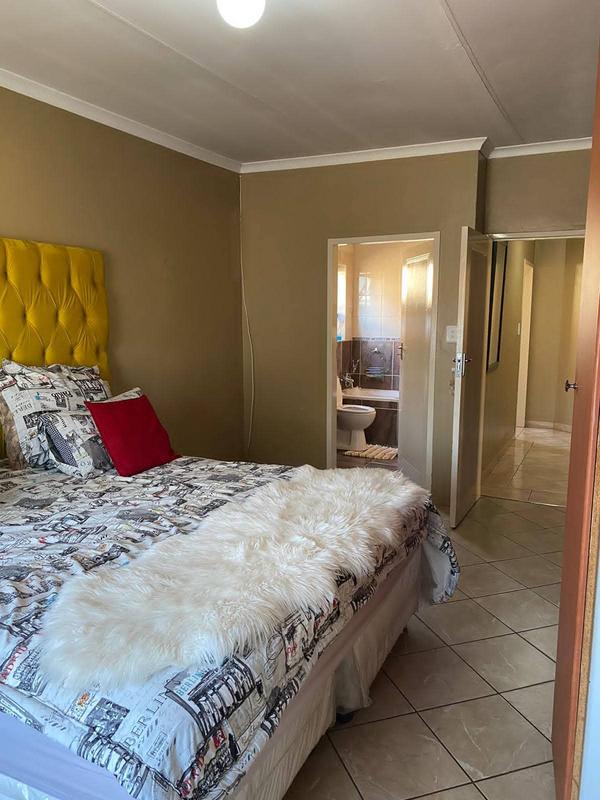 3 Bedroom Property for Sale in The Orchards Gauteng