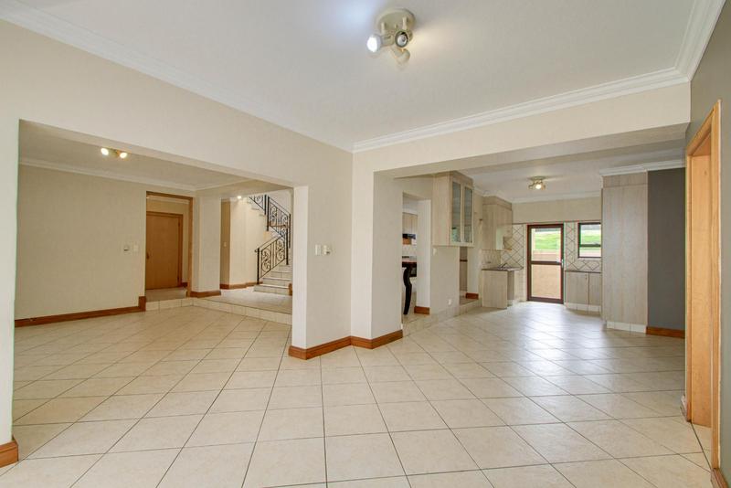 To Let 4 Bedroom Property for Rent in Dainfern Golf Estate Gauteng