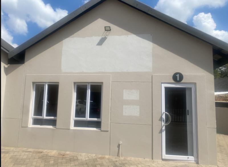 To Let Commercial Property for Rent in Clubview Gauteng