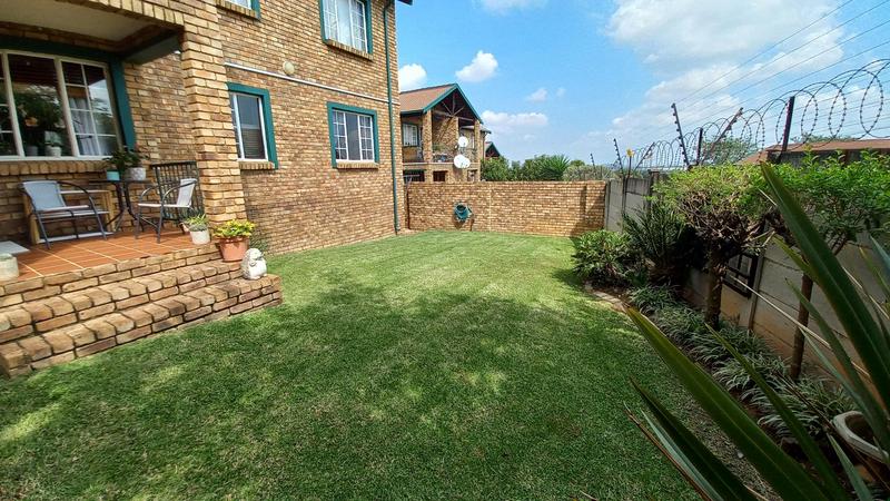 To Let 2 Bedroom Property for Rent in Rietvalleirand Gauteng