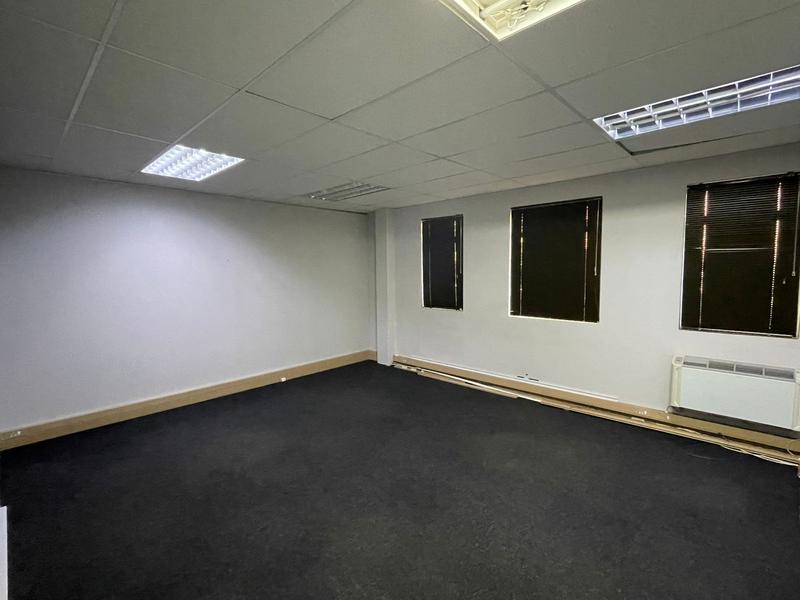 To Let Commercial Property for Rent in Die Hoewes Gauteng