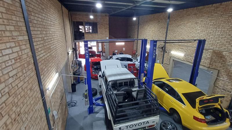 To Let Commercial Property for Rent in Hennops Park Industrial Gauteng