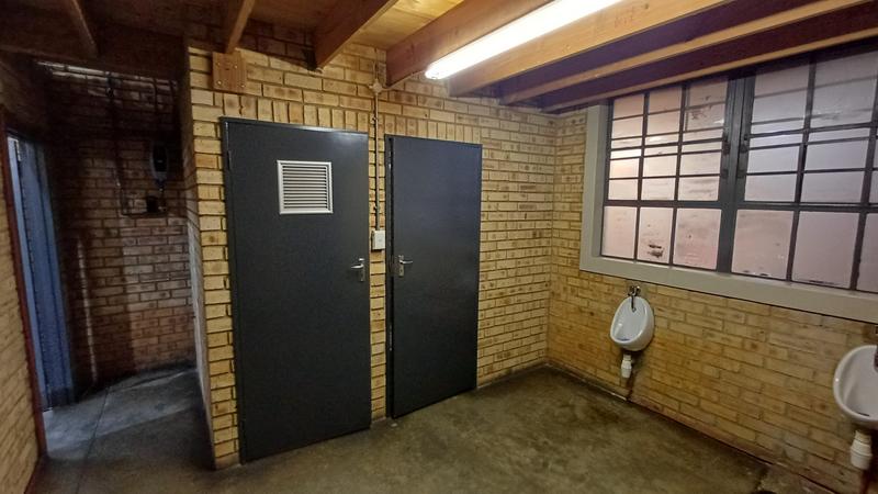 To Let Commercial Property for Rent in Hennops Park Industrial Gauteng