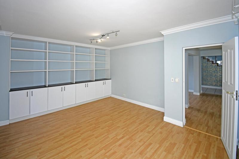 To Let 3 Bedroom Property for Rent in Strathavon Gauteng