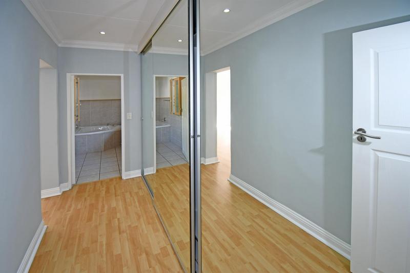 To Let 3 Bedroom Property for Rent in Strathavon Gauteng