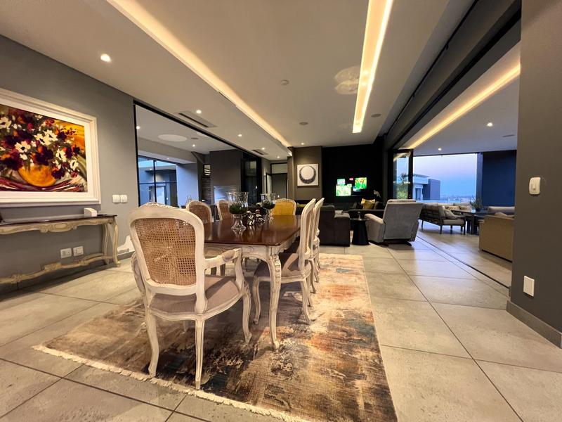 6 Bedroom Property for Sale in Featherbrooke Estate Gauteng