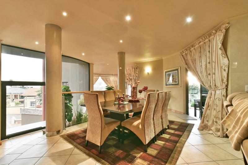 5 Bedroom Property for Sale in Bassonia Estate Gauteng