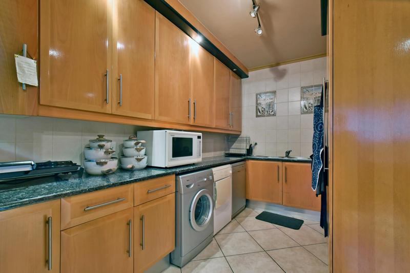 5 Bedroom Property for Sale in Bassonia Estate Gauteng