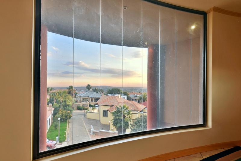 5 Bedroom Property for Sale in Bassonia Estate Gauteng