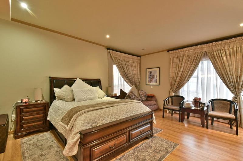 5 Bedroom Property for Sale in Bassonia Estate Gauteng