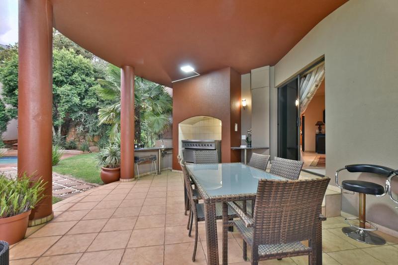 5 Bedroom Property for Sale in Bassonia Estate Gauteng