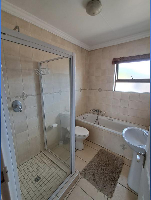 2 Bedroom Property for Sale in Gezina Gauteng