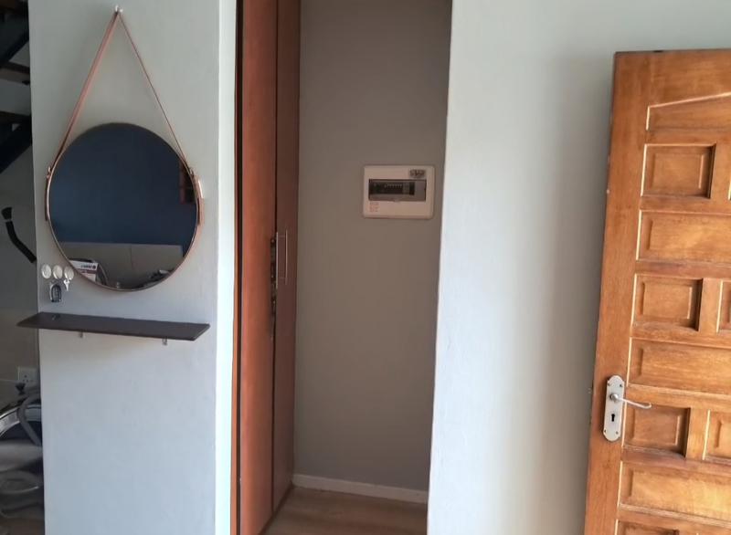 2 Bedroom Property for Sale in Gezina Gauteng