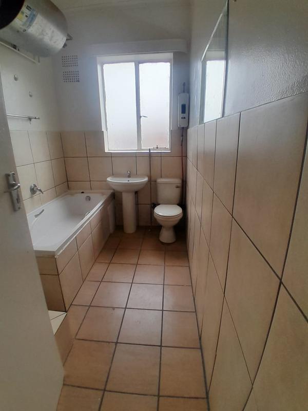 To Let 2 Bedroom Property for Rent in Primrose Gauteng