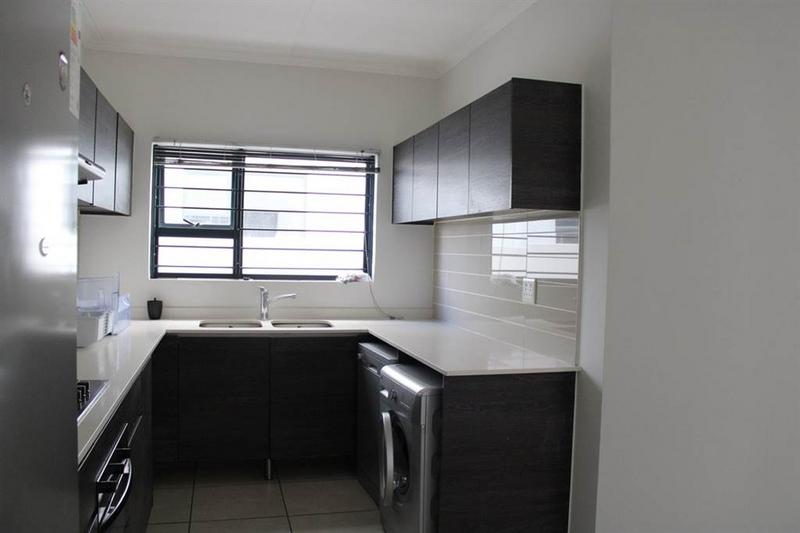 To Let 3 Bedroom Property for Rent in Petervale Gauteng