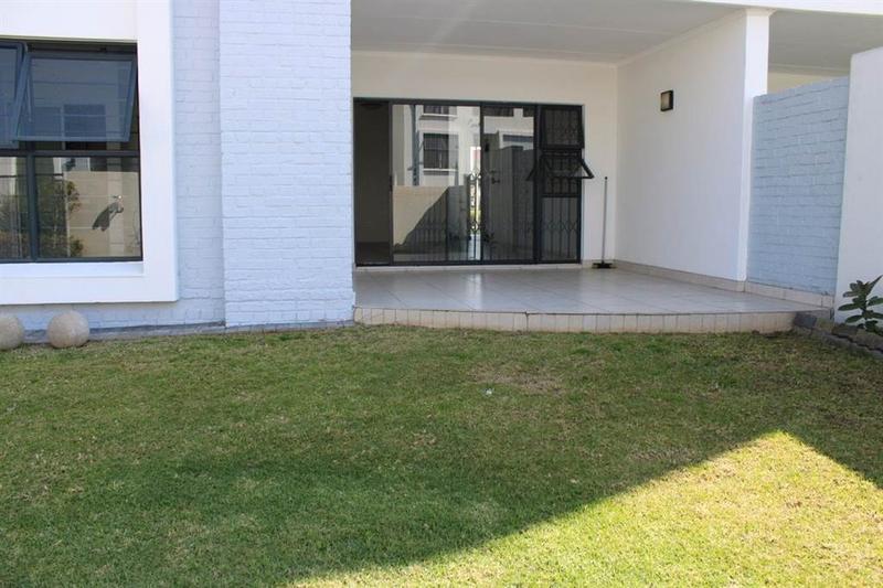 To Let 3 Bedroom Property for Rent in Petervale Gauteng
