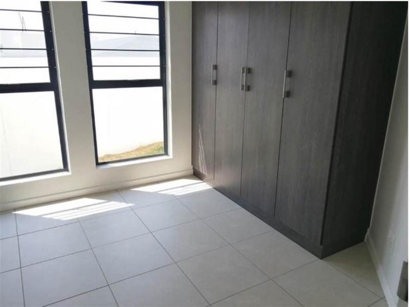 To Let 3 Bedroom Property for Rent in Petervale Gauteng
