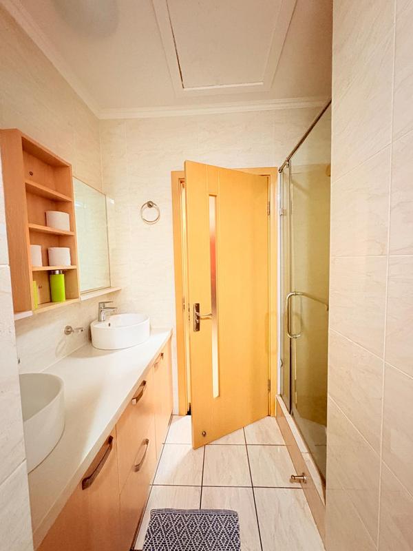 To Let 4 Bedroom Property for Rent in Summerset Gauteng