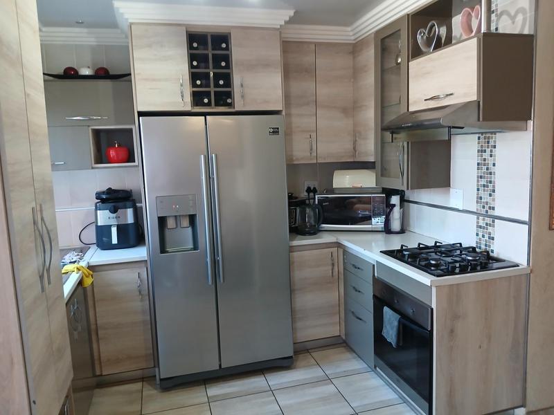 3 Bedroom Property for Sale in Soshanguve VV Gauteng