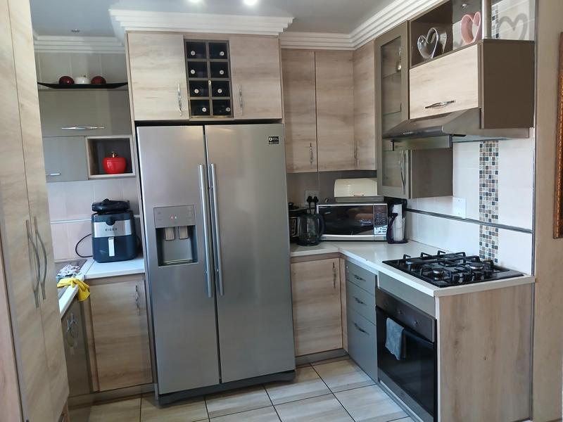 3 Bedroom Property for Sale in Soshanguve VV Gauteng