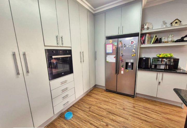 3 Bedroom Property for Sale in South Crest Gauteng