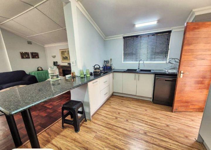 3 Bedroom Property for Sale in South Crest Gauteng