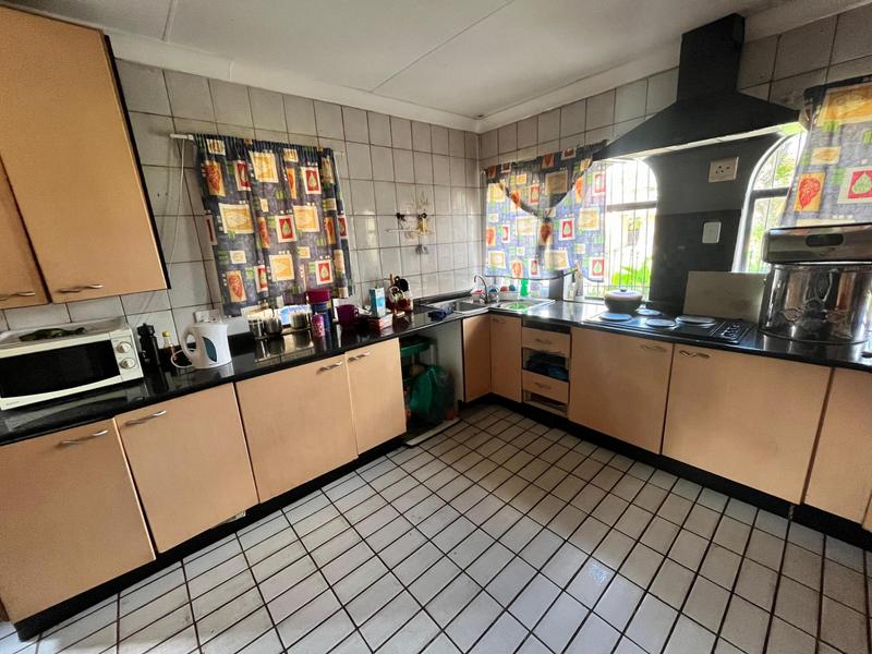 2 Bedroom Property for Sale in Geduld Gauteng