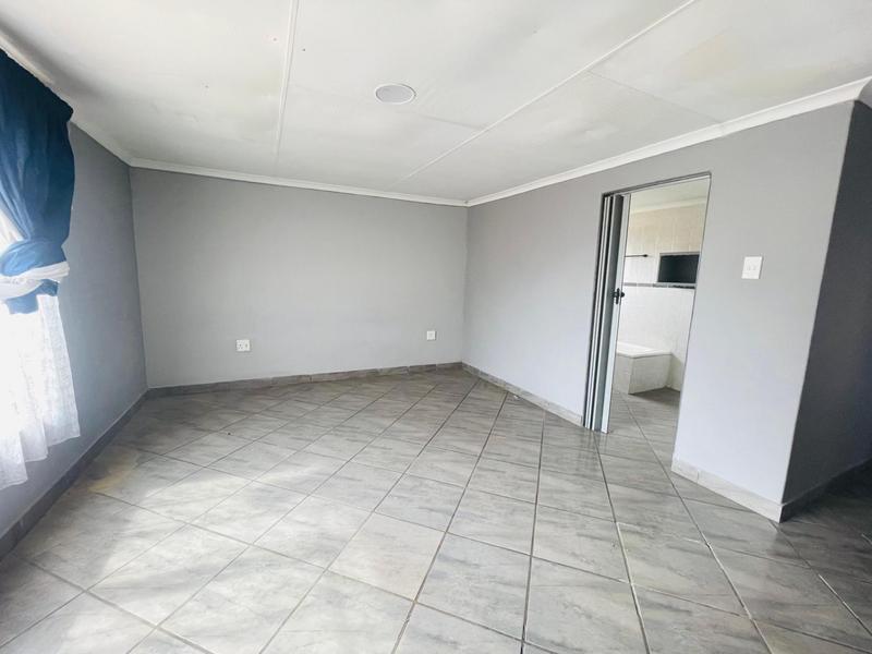 6 Bedroom Property for Sale in New State Area Gauteng
