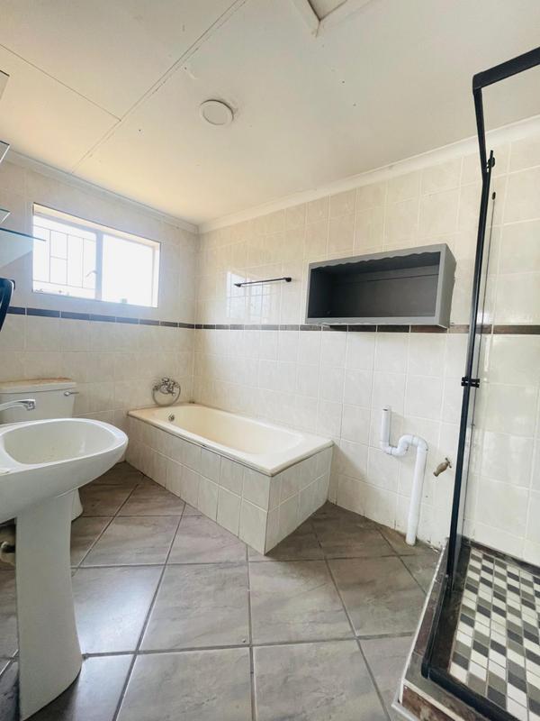 6 Bedroom Property for Sale in New State Area Gauteng