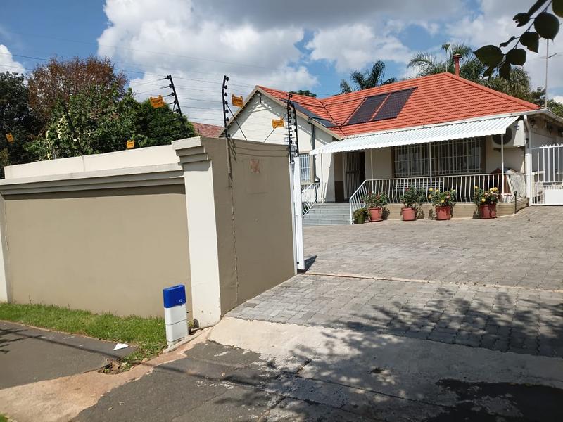 4 Bedroom Property for Sale in Kibler Park Gauteng