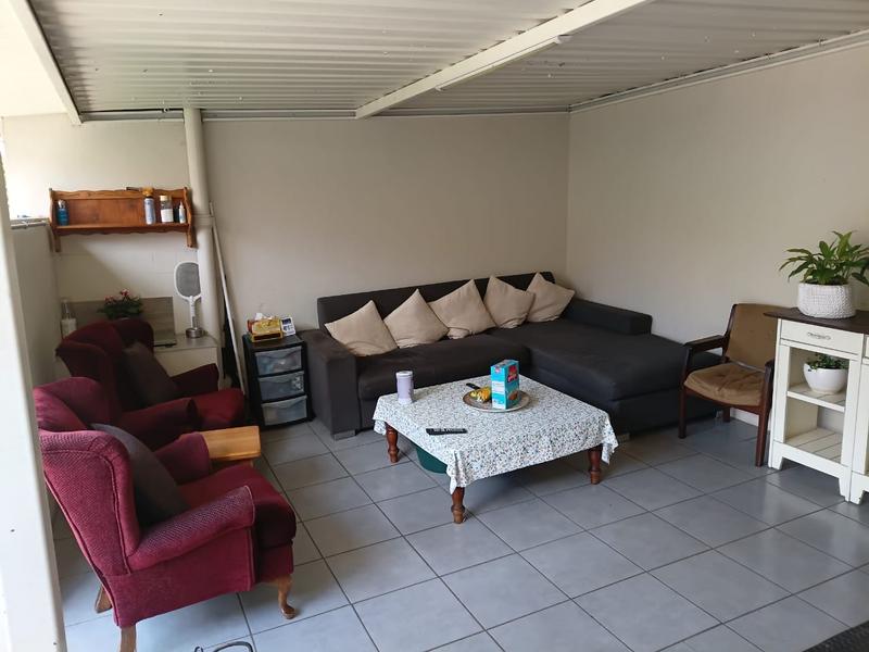 4 Bedroom Property for Sale in Kibler Park Gauteng