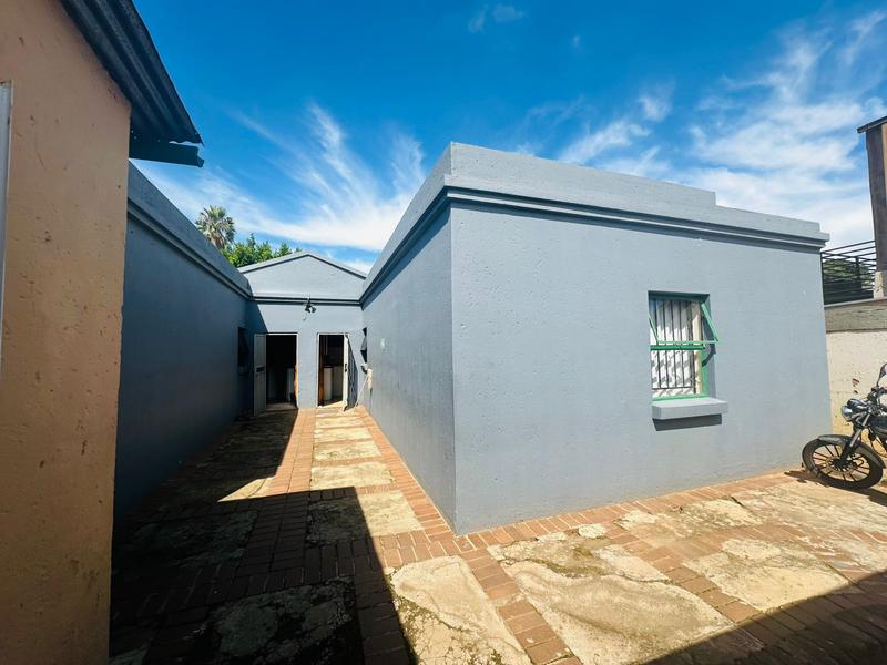 12 Bedroom Property for Sale in Westdene Gauteng
