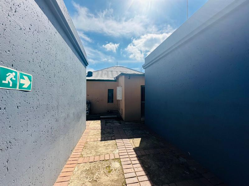 12 Bedroom Property for Sale in Westdene Gauteng