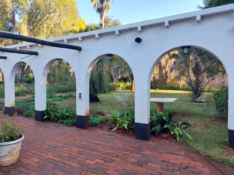 3 Bedroom Property for Sale in Honingneskrans Ah Gauteng