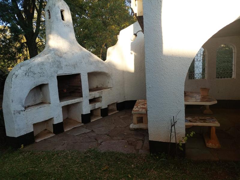 3 Bedroom Property for Sale in Honingneskrans Ah Gauteng