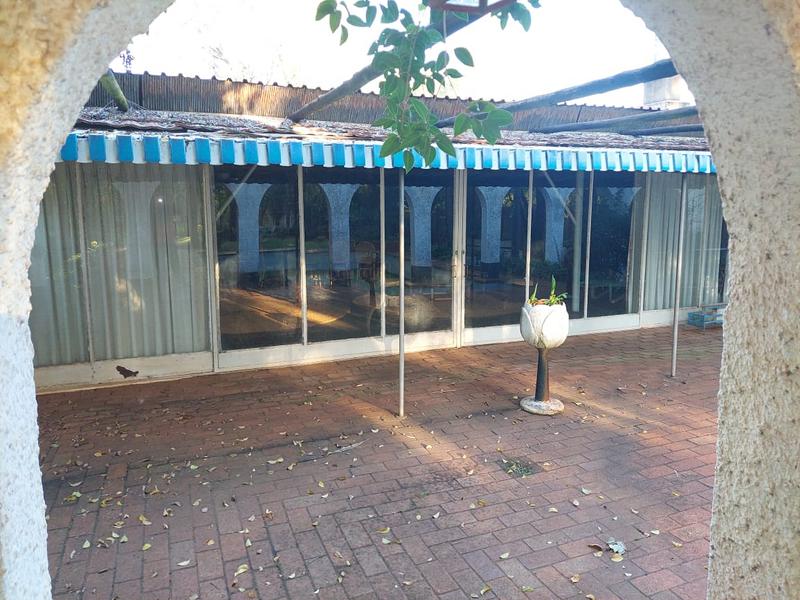 3 Bedroom Property for Sale in Honingneskrans Ah Gauteng