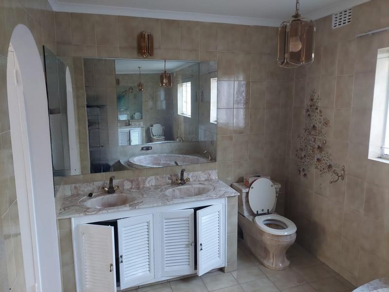 3 Bedroom Property for Sale in Honingneskrans Ah Gauteng