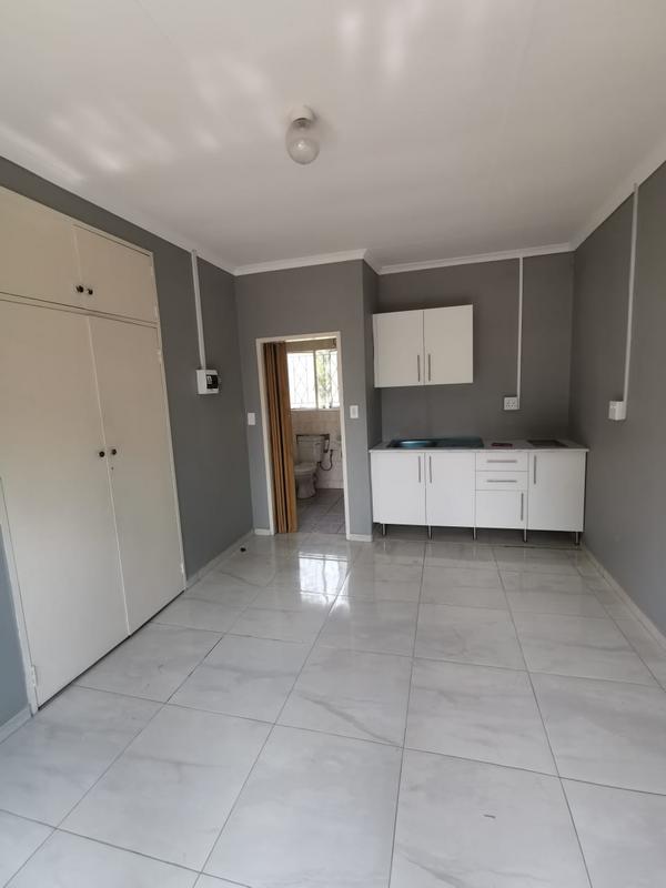 To Let 1 Bedroom Property for Rent in Birch Acres Gauteng