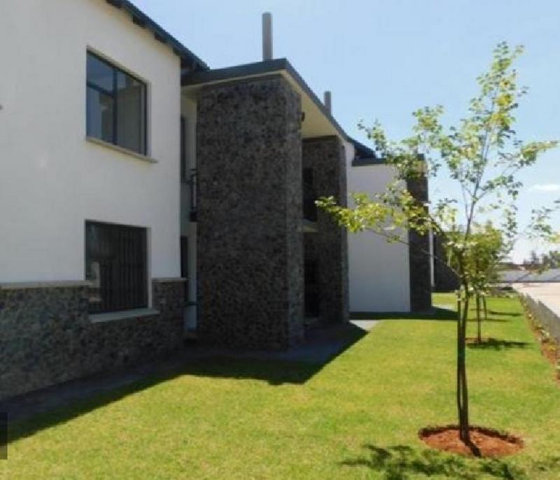 To Let 2 Bedroom Property for Rent in Glen Marais Gauteng