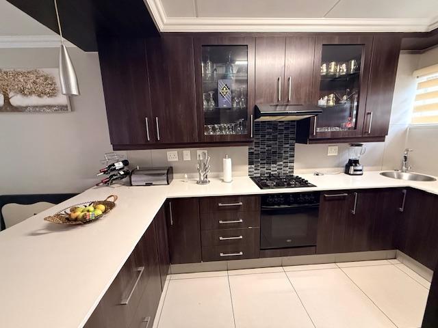 To Let 3 Bedroom Property for Rent in Glen Marais Gauteng