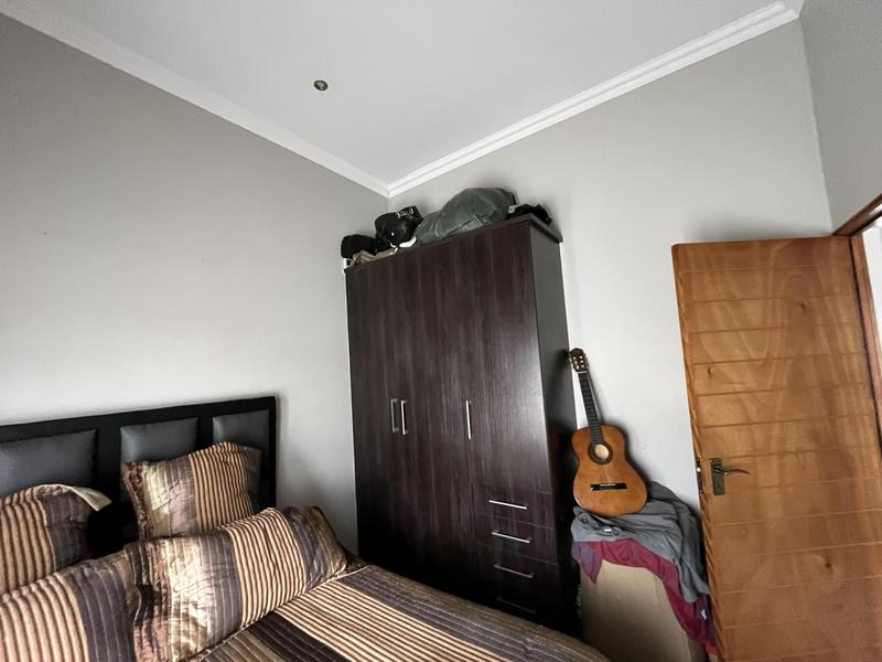 To Let 3 Bedroom Property for Rent in Glen Marais Gauteng
