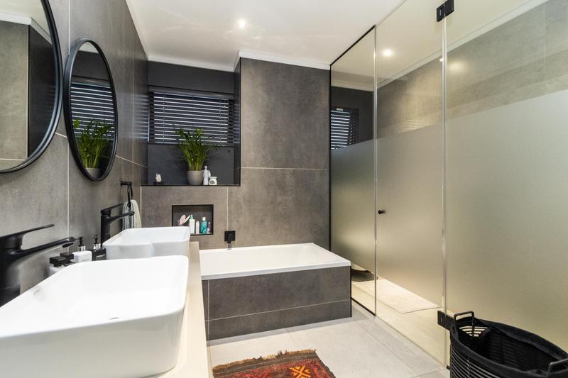 3 Bedroom Property for Sale in Hazelwood Gauteng