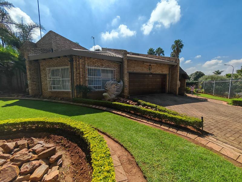 4 Bedroom Property for Sale in Vanderbijlpark SE 3 Gauteng