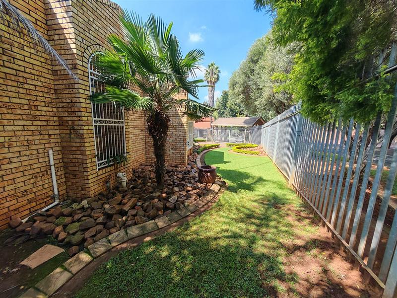 4 Bedroom Property for Sale in Vanderbijlpark SE 3 Gauteng