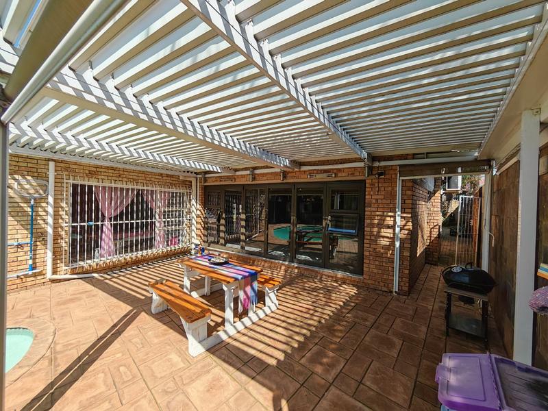 4 Bedroom Property for Sale in Vanderbijlpark SE 3 Gauteng