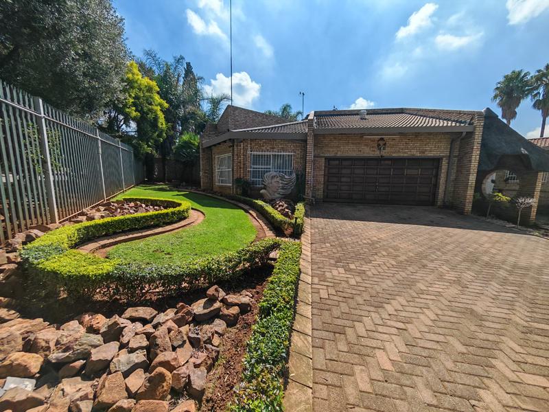 4 Bedroom Property for Sale in Vanderbijlpark SE 3 Gauteng