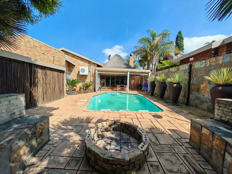 4 Bedroom Property for Sale in Vanderbijlpark SE 3 Gauteng