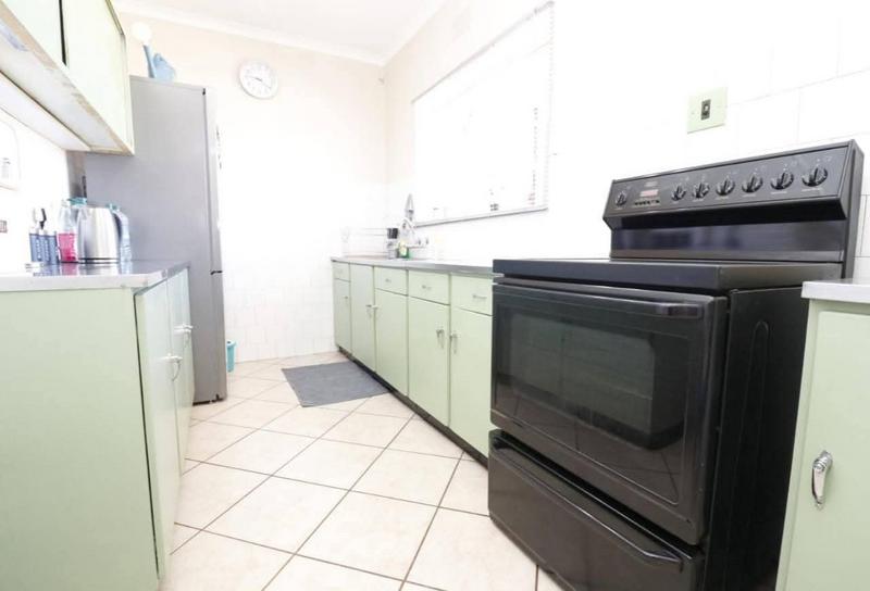 To Let 1 Bedroom Property for Rent in Strubenvale Gauteng